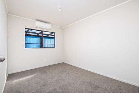 Photo of property in 1/6 Hatherley Place, Clendon Park, Auckland, 2103