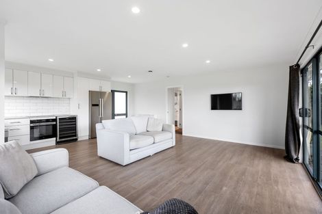 Photo of property in 10 Meade Place, Bell Block, New Plymouth, 4312