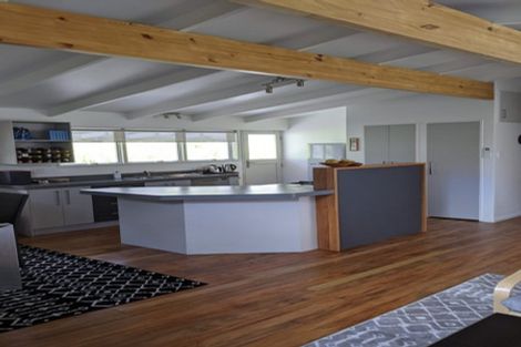 Photo of property in 61 Seddon Crescent, Whataupoko, Gisborne, 4010