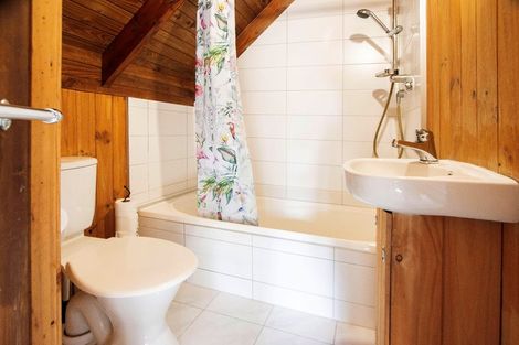 Photo of property in 293 Paremoremo Road, Paremoremo, Auckland, 0632