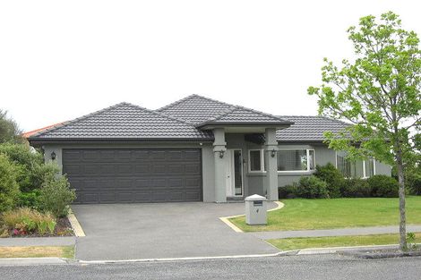 Photo of property in 4 Puhara Avenue, Parklands, Christchurch, 8083