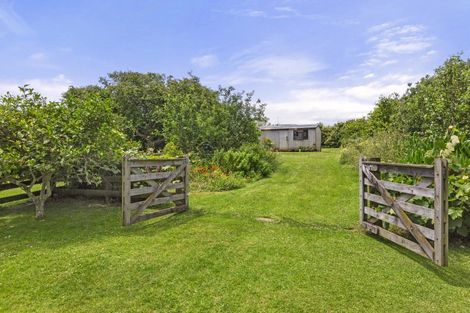 Photo of property in 49 Lewis Road, Otaua, Waiuku, 2682
