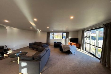 Photo of property in 6 Ash Avenue, Albert Town, Wanaka, 9305