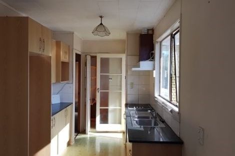 Photo of property in 69 Casuarina Road, Half Moon Bay, Auckland, 2012