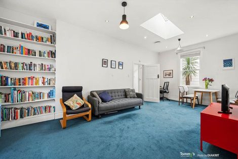 Photo of property in 3 Waikato Street, Island Bay, Wellington, 6023