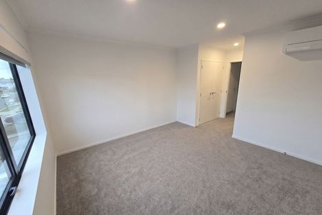 Photo of property in 32 Kilcadden Drive, Flat Bush, Auckland, 2019