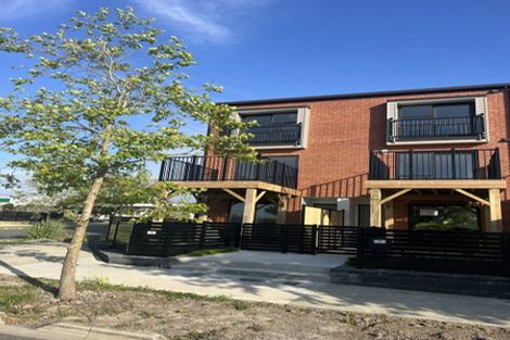 Photo of property in 5 Falcon Crescent, Hobsonville, Auckland, 0618