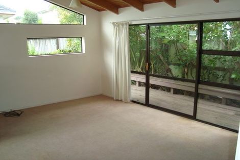 Photo of property in 5/38 Mahara Avenue, Birkenhead, Auckland, 0626