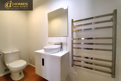 Photo of property in 13 Westall Road, New Lynn, Auckland, 0600