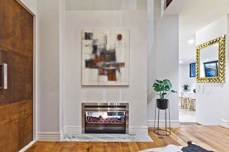 Photo of property in 109a Beach Road, Castor Bay, Auckland, 0620