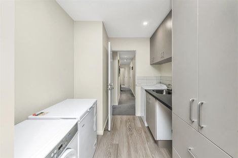 Photo of property in 49 Coolspring Way, Redwood, Christchurch, 8051