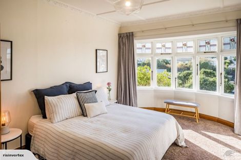 Photo of property in 60 The Parade, Island Bay, Wellington, 6023