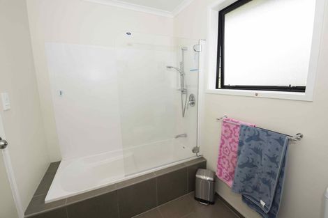 Photo of property in 1185f South Road, Oakura, 4314