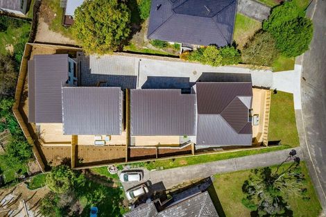 Photo of property in 7c Kerria Place, Sunnynook, Auckland, 0620