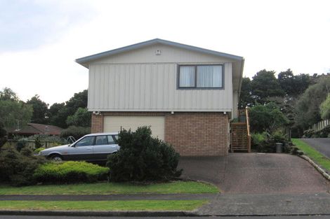 Photo of property in 18 Deodar Place, Totara Heights, Auckland, 2105