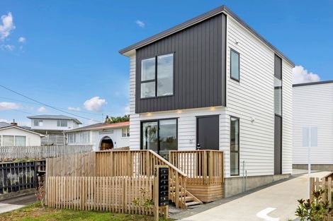 Photo of property in 1/36 Tiroroa Avenue, Te Atatu South, Auckland, 0610