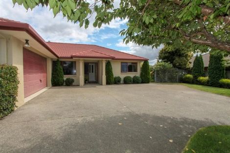 Photo of property in 17 Frame Place, Owhata, Rotorua, 3010