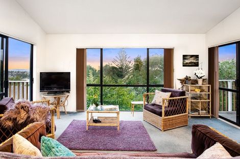 Photo of property in 233a Don Buck Road, Massey, Auckland, 0614