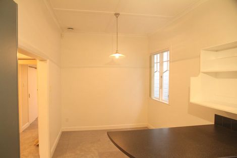Photo of property in 6 Waikato Street, Island Bay, Wellington, 6023