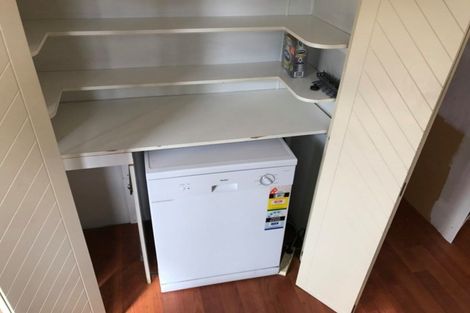 Photo of property in 326 Bay View Road, South Dunedin, Dunedin, 9012