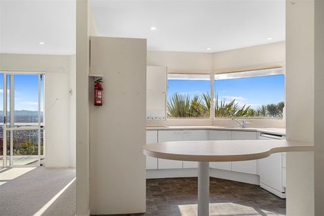 Photo of property in 5 Harry Ell Drive, Cashmere, Christchurch, 8022