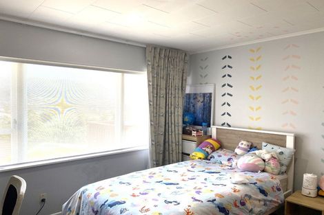 Photo of property in 10 Woodman Drive, Tawa, Wellington, 5028