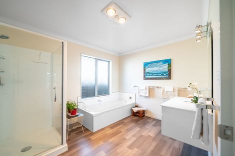 Photo of property in 34 Shearwater Drive, Woolston, Christchurch, 8023