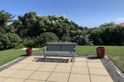 Photo of property in 60 Shelter Grove, Frankleigh Park, New Plymouth, 4310