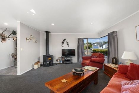 Photo of property in 63 Acacia Bay Road, Nukuhau, Taupo, 3330