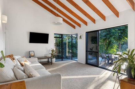 Photo of property in 2 Mulberry Lane, Bellevue, Tauranga, 3110