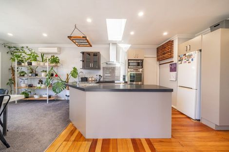 Photo of property in 63 Ward Street, Wallaceville, Upper Hutt, 5018