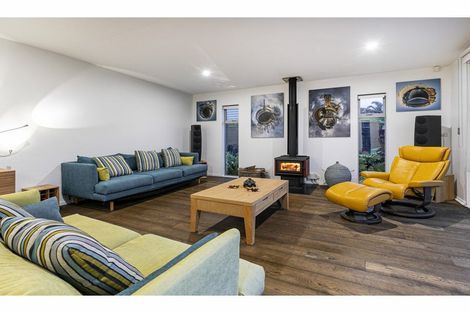 Photo of property in 11 Kelmore Place, Schnapper Rock, Auckland, 0632