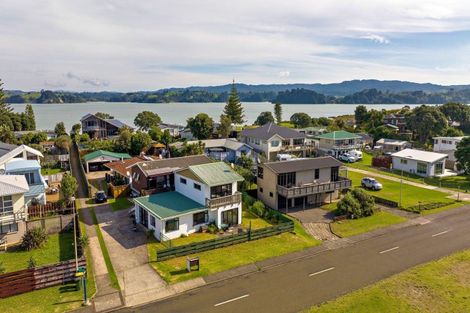 Photo of property in 1/298 Ocean Road, Ohope, 3121