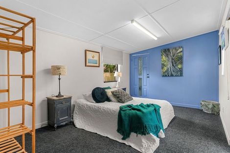 Photo of property in 3 Kelly Street, Baylys Beach, Dargaville, 0377