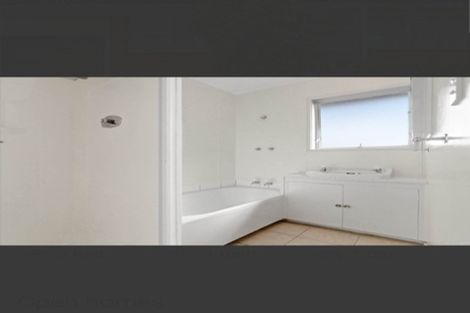 Photo of property in 2/5 Prictor Street, Papakura, 2110