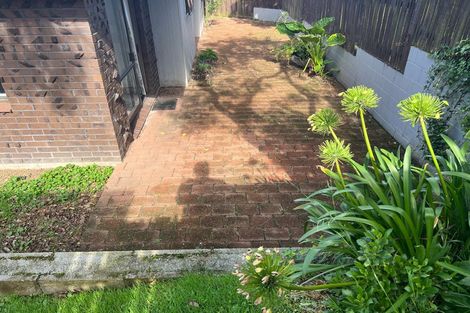 Photo of property in 2/40 Gills Avenue, Papakura, 2110