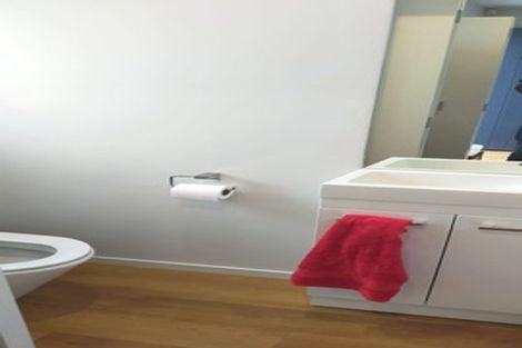 Photo of property in 10 Harena Way, Moera, Lower Hutt, 5010