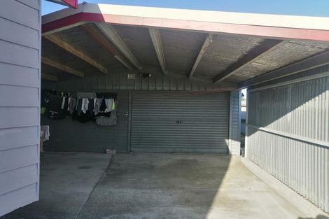 Photo of property in 21 Cargill Grove, Kelvin Grove, Palmerston North, 4414