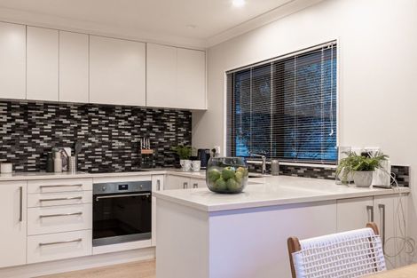 Photo of property in 50 Dale Road, Raumati South, Paraparaumu, 5032