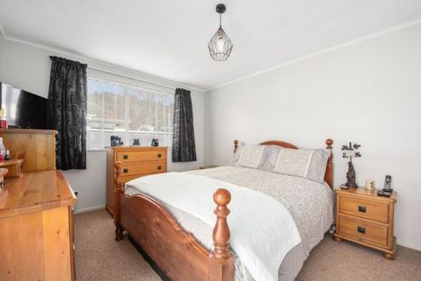 Photo of property in 38a Wilford Street, Wallaceville, Upper Hutt, 5018