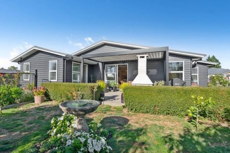 Photo of property in 2 Prendiville Lane, Greytown, 5712