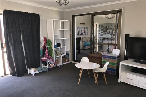 Photo of property in 6 Byron Place, Stoke, Nelson, 7011