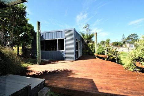 Photo of property in 24 Mako Avenue, Whiritoa, Whangamata, 3691