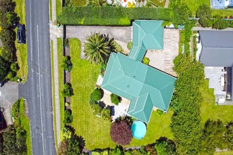 Photo of property in 128 Wairau Road, Oakura, 4314