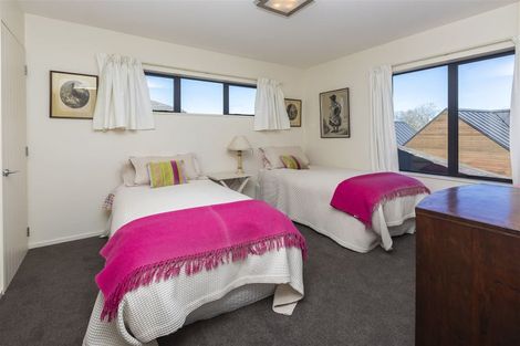 Photo of property in 5 Elmwood Road, Strowan, Christchurch, 8052