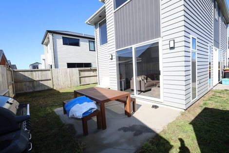 Photo of property in 16 Te Paea Crescent, Papamoa Beach, Papamoa, 3118