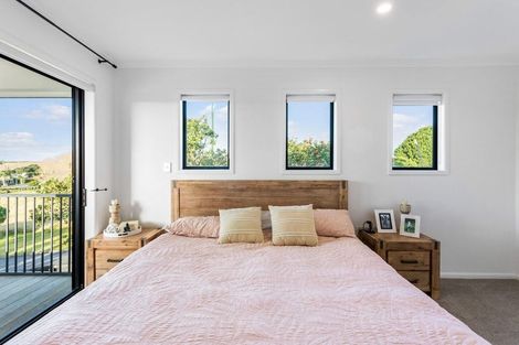 Photo of property in 2 Quarter Deck Lane, Gulf Harbour, Whangaparaoa, 0930