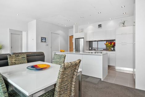 Photo of property in Sentinel Apartments, 802/3 Northcroft Street, Takapuna, Auckland, 0622