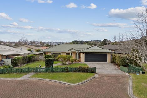 Photo of property in 57 Carisbrook Crescent, Papakura, 2110