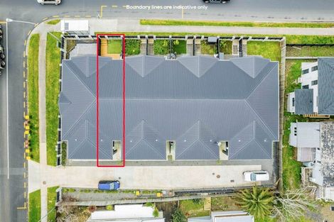 Photo of property in 2/55 Great South Road, Papakura, 2110